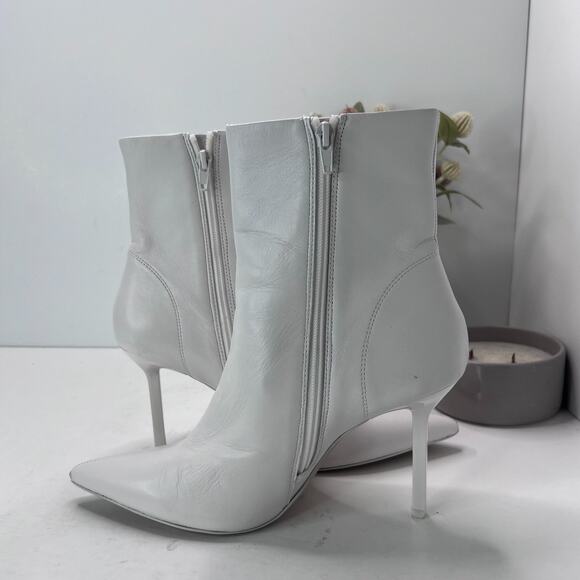 Steve Madden Elysia Leather Pointed Toe Ankle Boots White ELYS05S1 Women's 9M - Picture 6 of 9